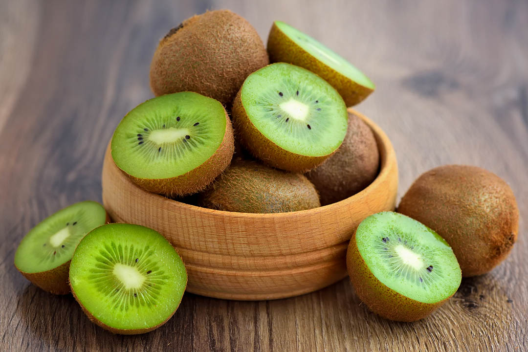 Picture of a bowl of Kiwi Fruit