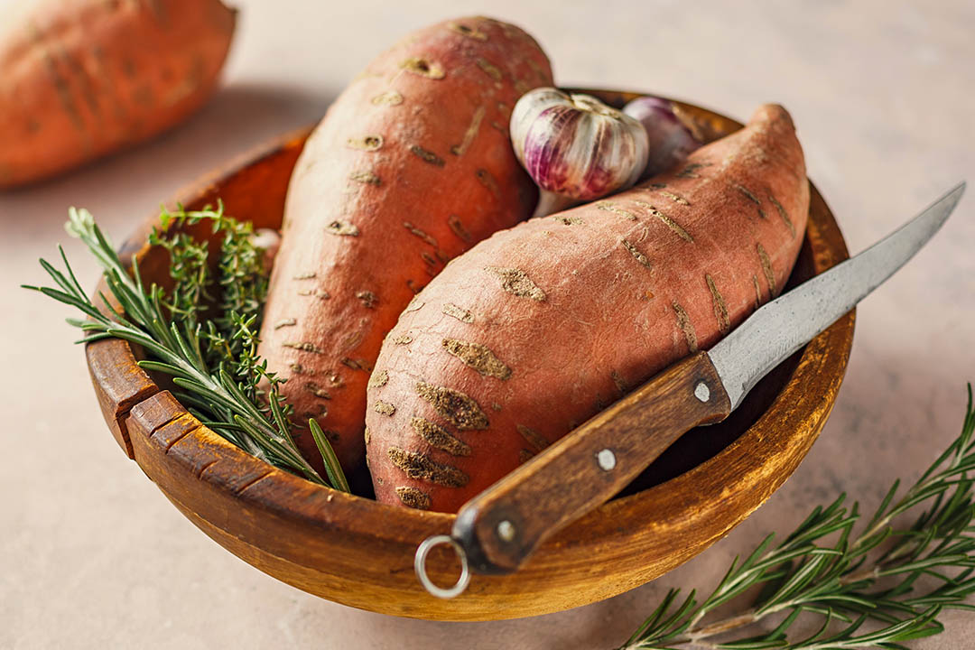 Picture of Sweet Potatoes in a wooden bowl